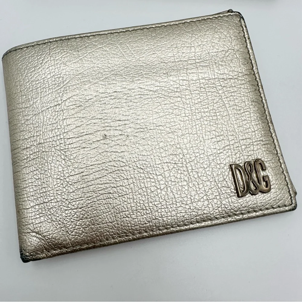 D&G Dolce Gabbana Metallic Gold Bifold Leather Wallet - Picture 3 of 16